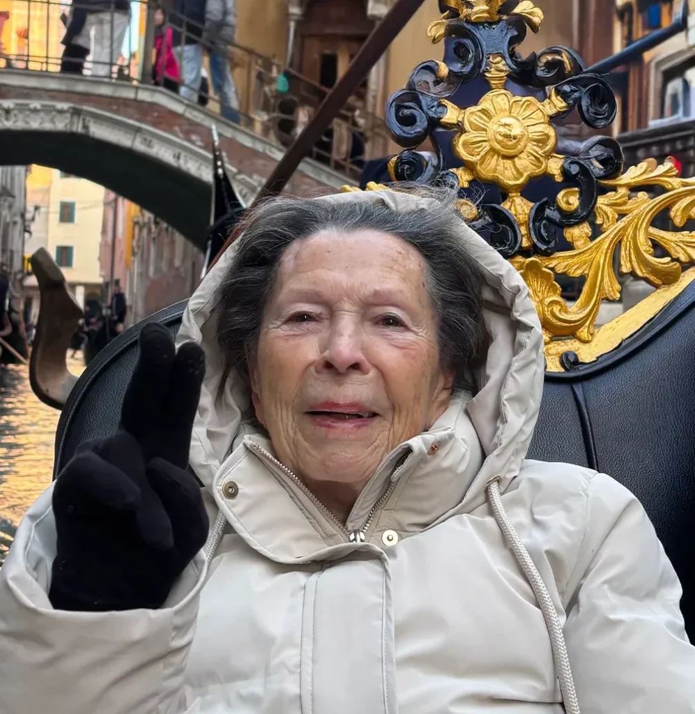 Dolores cumple su sueño: ¡viajar a Venecia!