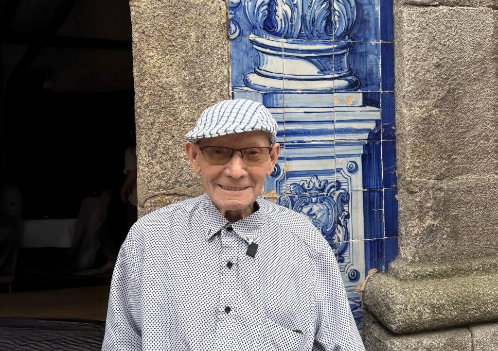 Benito no se cansa de conocer mundo