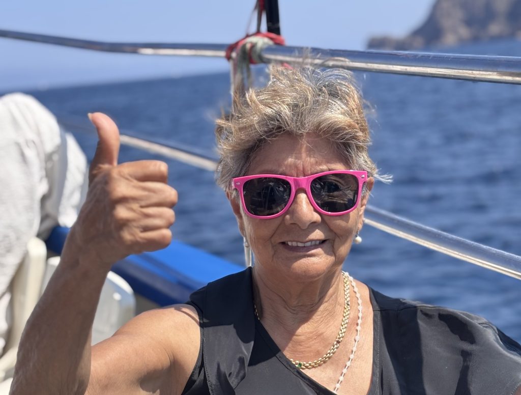 Nélida cumple su sueño: conocer Ibiza a los 84 años